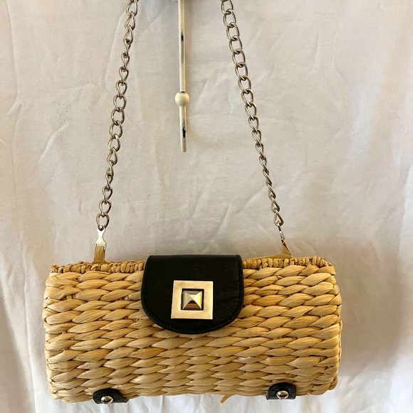 Sweet little bag - Picture 1 of 3